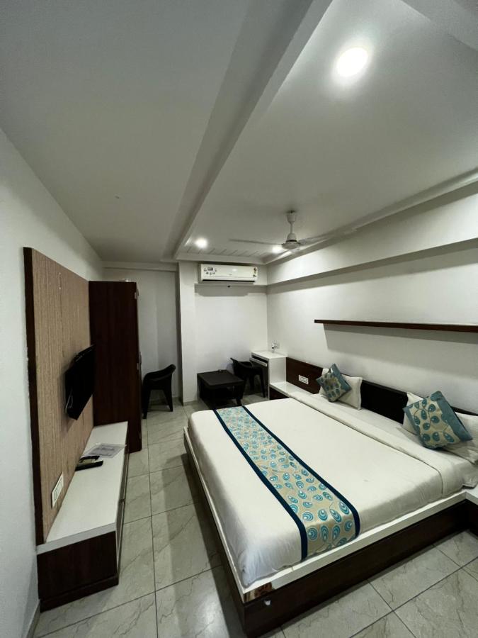 Hotel Savera Inn Morbi Exterior photo